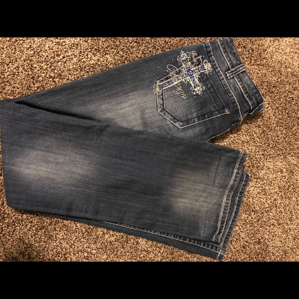 Cowgirl Tuff Girl jeans 27x35